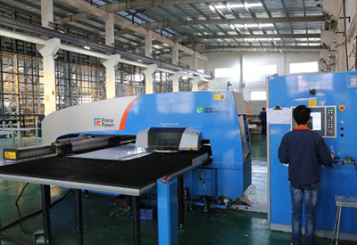 máquina de perfuração CNC